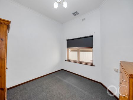 Open the Door to Inner-West Ease - Photo 2