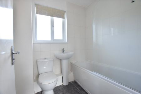 21, Penlands Crescent, Leeds, West Yorkshire, LS15 9DQ - Photo 5