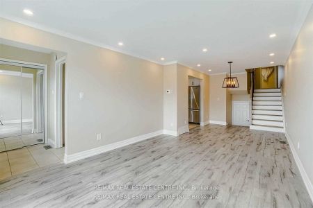 For Lease - 3385 Ellengale (Upper) Drive, Mississauga, Ontario - Photo 3