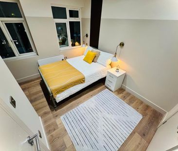 Room in a Shared Flat, Kingston Road, SW20 - Photo 5