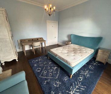 3 bedroom flat to rent - Photo 4