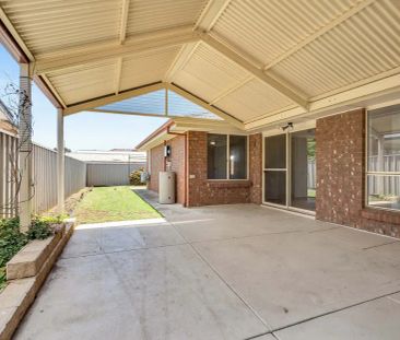 “Hi, I’m light-filled, low-maintenance living with everything you n... - Photo 6