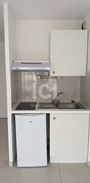 Location Appartement 1 pièce 18m² - Photo 1