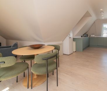 Broadgate Avenue, EN4 0NU, Hadley Wood - Photo 2