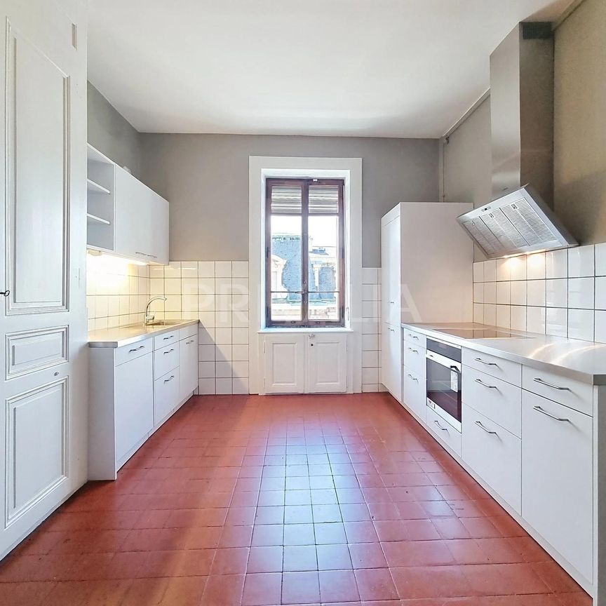 Splendide appartement de prestige dans le quartier de l'Eglise Russe - Photo 1