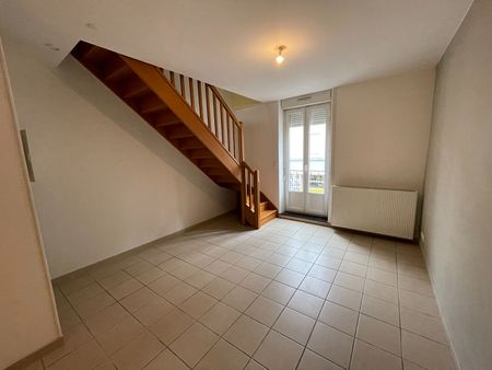 Location Appartement 3 pièces 47m² - Photo 3