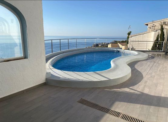 2 Bed Villa – Stunning Sea Views - Photo 1