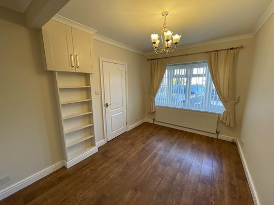 3 bedroom semi-detached house to rent - Photo 1