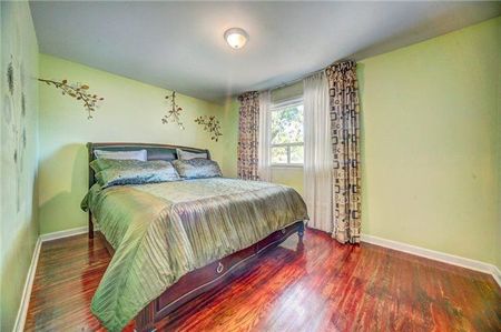 For Lease - 20 Dorward Drive, Toronto, Ontario - Photo 2