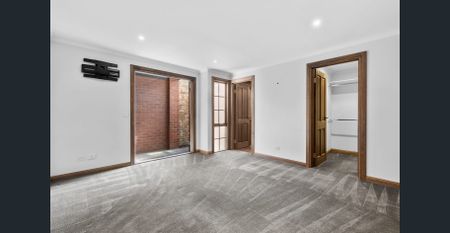 Charm. Craftsmanship and Comfort with *Bills Included (Water, Gas and Electric)* - Photo 4