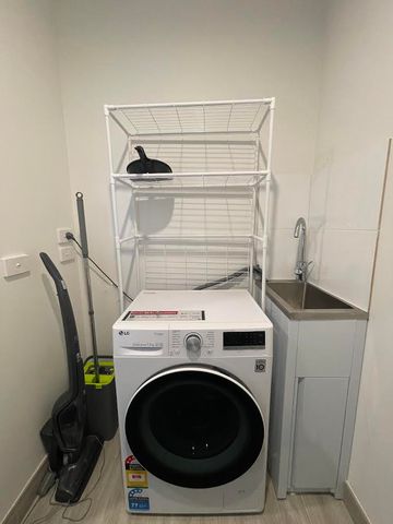 304/6 Dalgety Street, Oakleigh VIC 3166 - Apartment For Rent | Domain - Photo 4