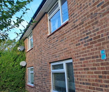 Dunedin Crescent, Winshill, Burton-on-Trent, Staffordshire, DE15 0EJ - Photo 1