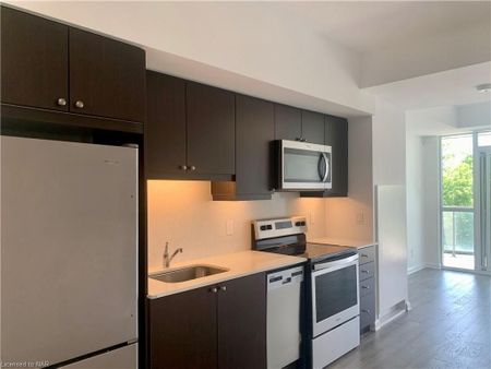 For Lease - 7711 GREEN VISTA Gate Unit# 313, Niagara Falls, Ontario - Photo 3