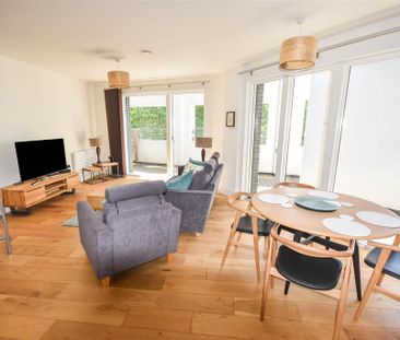 2 bedroom apartment to rent - Photo 3