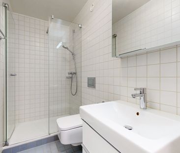 Duplex lumineux à deux pas du lac - Photo 6