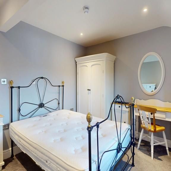 1 bedroom semi-detached house to rent - Photo 1