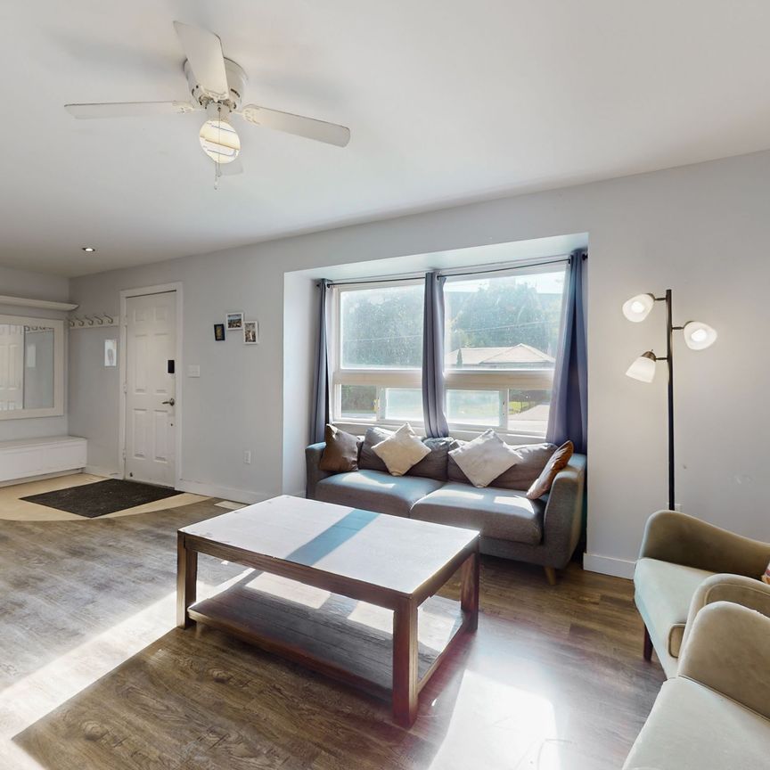 For Lease - 24 Empire Street, London East, Ontario - Photo 1