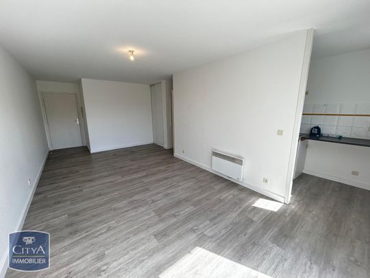 Location Appartement 2 pièces 47m² ST PIERRE DU MONT 40280 - Photo 1