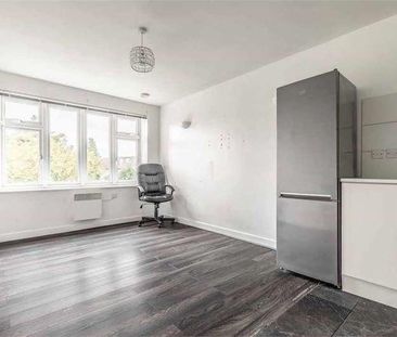 Clarence Court, London Road, Langley, SL3 - Photo 6