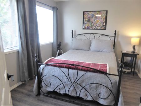 For Lease - 17 Valleymede Court, Collingwood, Ontario - Photo 5