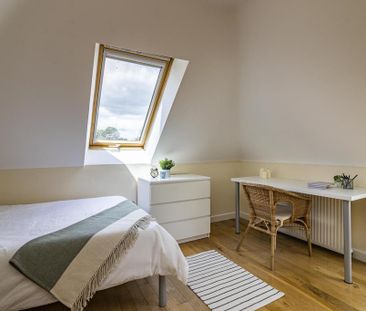 5 bedroom semi-detached house to rent - Photo 6