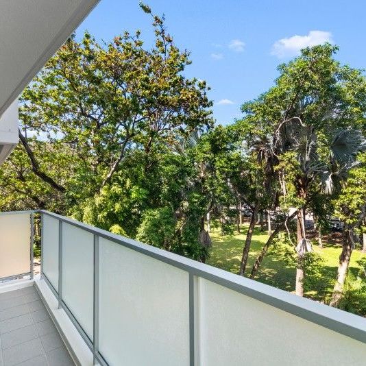 Three Bedroom, furnished luxury at Stanton - secure, Marina and Ocean living - Photo 1