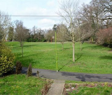 2 bedroom maisonette to rent - Photo 6