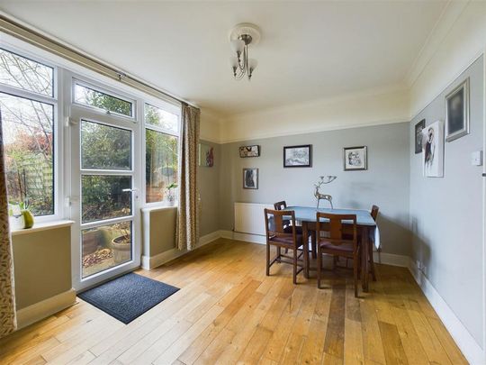 3 bedroom property to rent - Photo 1