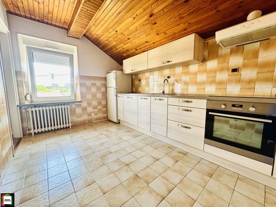 Location Appartement 3 pièces 83m² HAUCOURT MOULAINE 54860 - Photo 1
