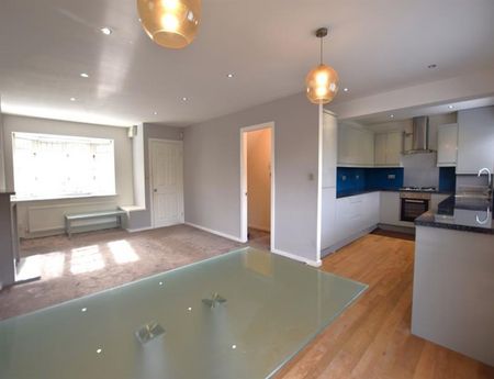 4 Bedroom Semi Detached Valuation - Photo 4