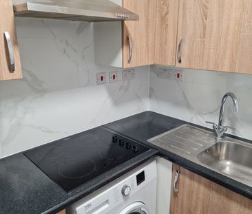 1 Bed Flat, Chatsworth Road, E5 - Photo 5