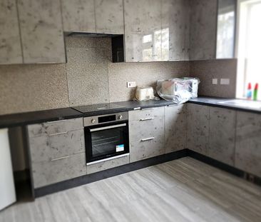 2 Bed Terraced House, Braids Court, LE2 - Photo 4