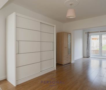 Hobart Road, Worcester Park - Photo 2