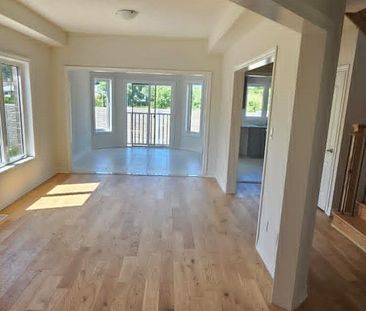 For Lease - 150 Palace Street, Thorold, Ontario - Photo 1