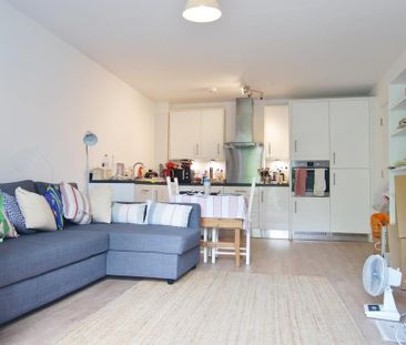 2 bedroom apartment to rent - Photo 2