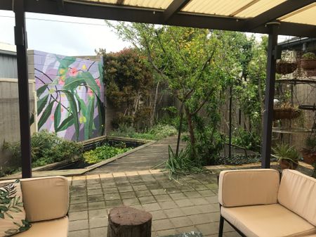 Renown Park - Photo 2