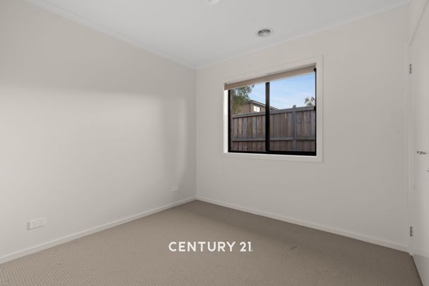Family Home in Officer's North Side - Photo 1