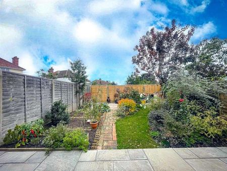 Jubilee Road, Axbridge, BS26 - Photo 2