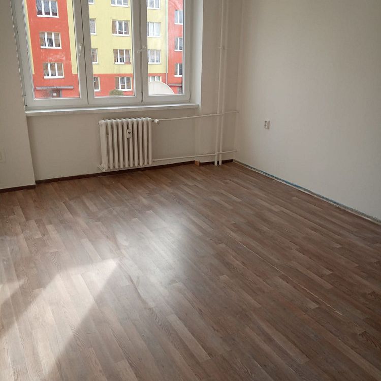 Pronájem bytu 2+1 56 m² - Photo 1