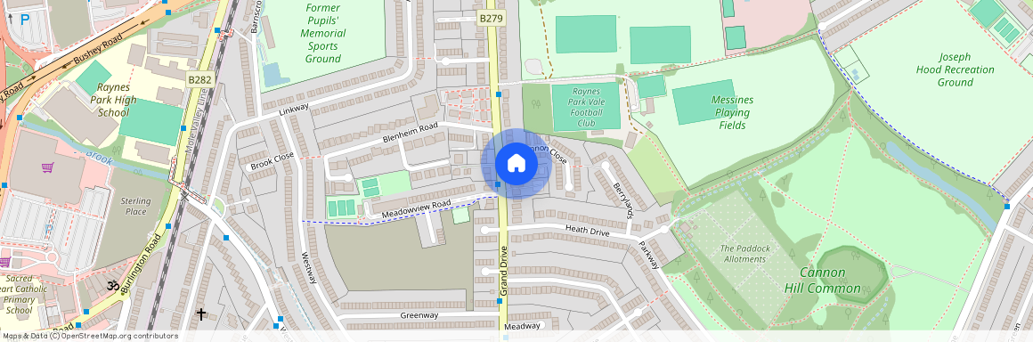 138 Grand Drive, Raynes Park SW20