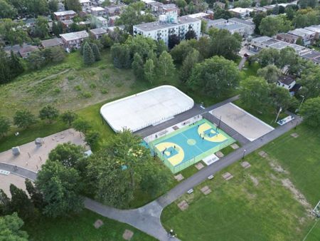 10245 Rue D'Iberville, H2B 2T7, H2B 2T7, Montréal - Photo 2