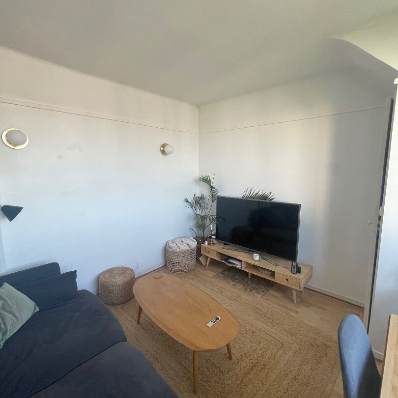 Location Appartement 2 pièces 44m² - Photo 1