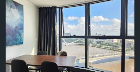 The One Residences – Luxury 2-Bedroom Apartment for Rent! - Photo 2