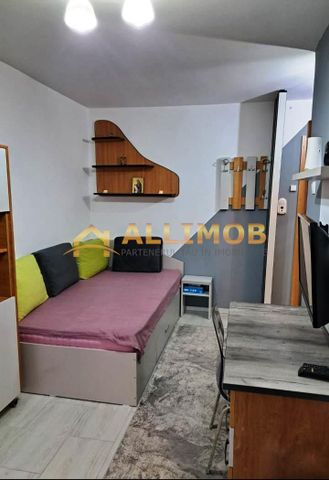 Garsoniera in Ploiesti, zona Democratiei - Photo 2