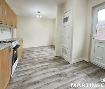 3 bedroom terraced house to rent - Photo 5