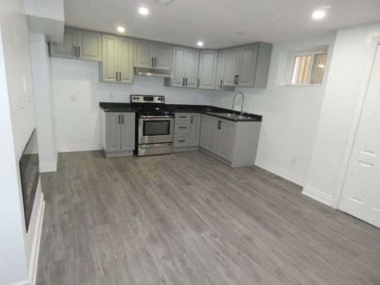 For Lease - 7857 Sassafras Trail Unit# Lower Unit, Niagara Falls, Ontario - Photo 1