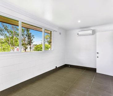 Beautiful Family Home - Photo 3