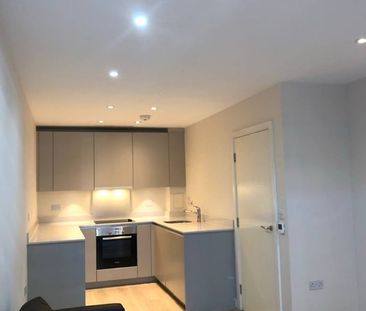 1 Bed Flat, Tennyson Apartments, CR0 - Photo 6