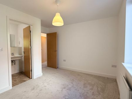 Firepool Crescent, Taunton, TA1 - Photo 5