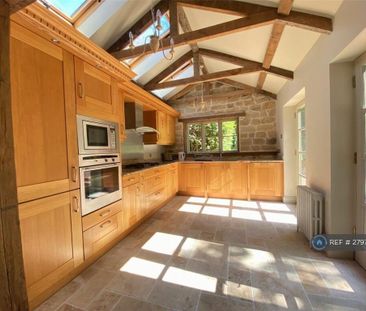 3 bedroom detached house to rent - Photo 3